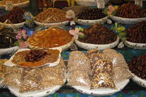 Marokko - Fez of Fès - Winkel Medina Marokko - Fez of Fès - Winkelstraat Medina